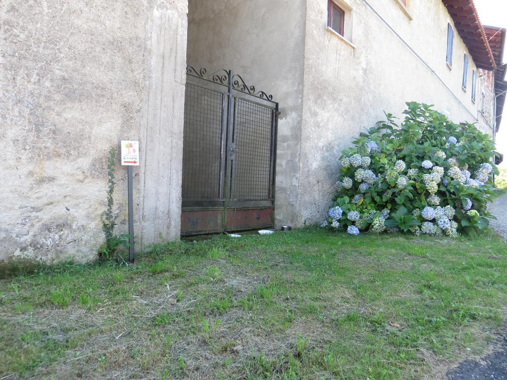 B&B Il Rovere Gattico Bagian luar foto
