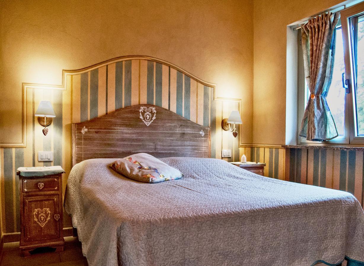 B&B Il Rovere Gattico Bagian luar foto